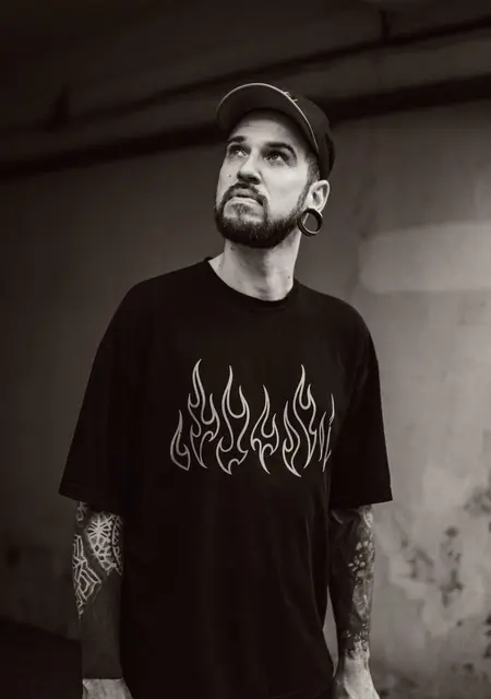 Петр из Санкт-Петербурга, ищу на сайте общение