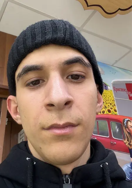 Я Юрий, 21, знакомлюсь для дружбы в Вольске