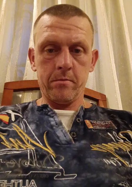 Я Денис, 39, из Самары, ищу знакомство для постоянных отношений