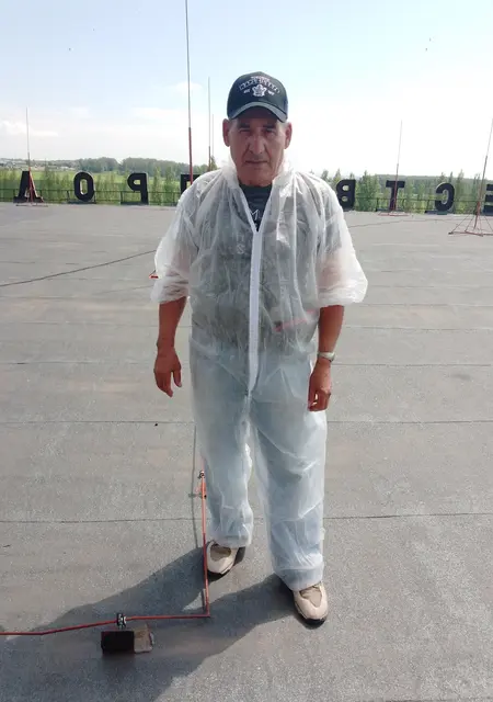 Я Алекс, 70, из Уфы, ищу знакомство для дружбы