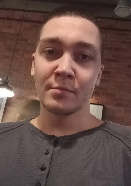 Я Oleg, 26, из Санкт-Петербурга, ищу знакомства без обязательств