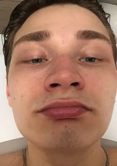 Son из Верхней Пышмы, мне 23, познакомлюсь для приятного времяпровождения