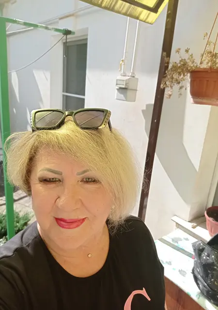 Я Светлана То, 57, знакомлюсь на одну ночь в Донецке