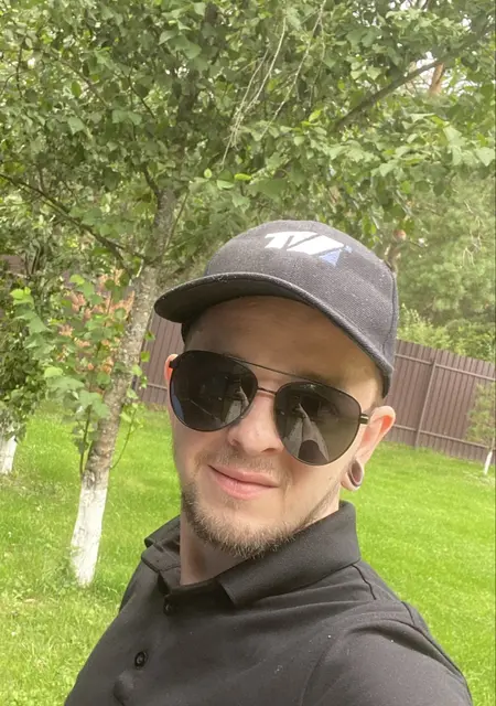 Алексей из Екатеринбурга, ищу на сайте постоянные отношения