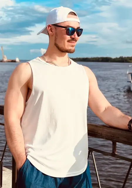 Я Ross, 29, из Нижневартовска, ищу знакомство для приятного времяпровождения