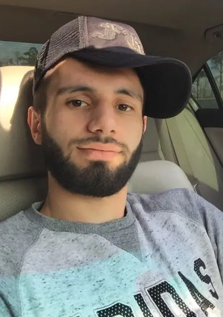 Я Александр, 28, знакомлюсь для постоянных отношений в Шахтах