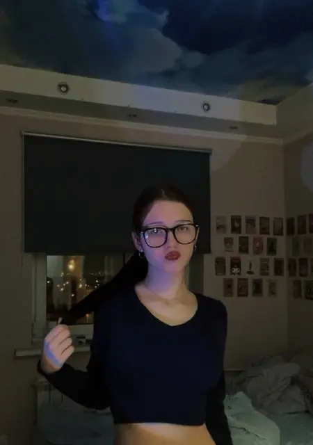 Я Ari, 18, из Перми, ищу знакомство для общения