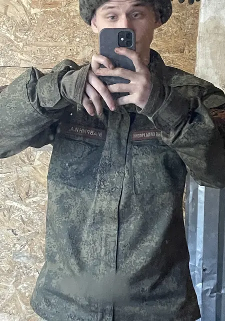 Илья из Саранска, мне 21, познакомлюсь без обязательств