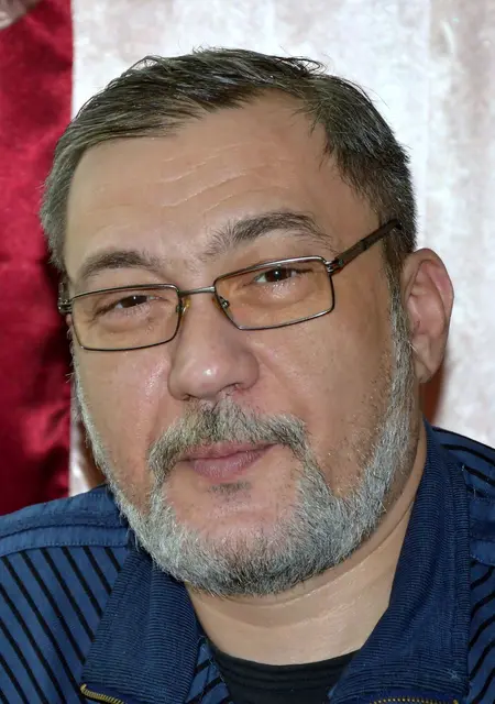 Я Алексей, 61, из Саратова, ищу знакомство для вирта