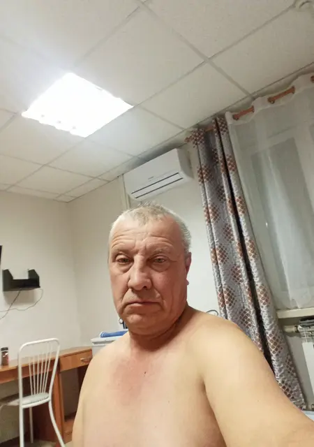 Александр из Хабаровска, ищу на сайте знакомства без обязательств