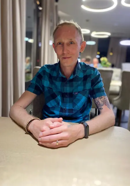 Я Андрей, 39, знакомлюсь для постоянных отношений в Долгопрудном