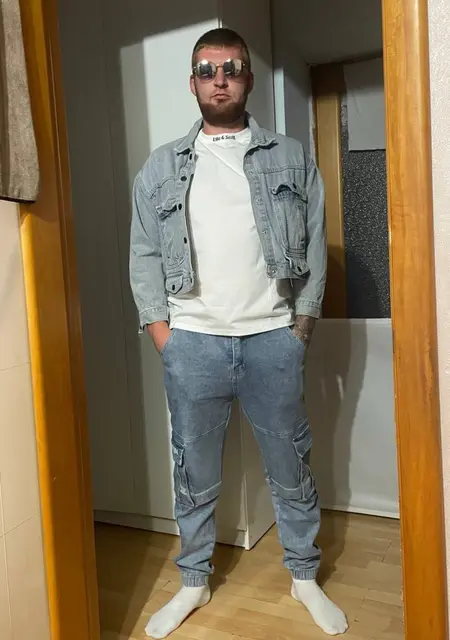 Sergei из Тамбова, мне 28, познакомлюсь для вирта