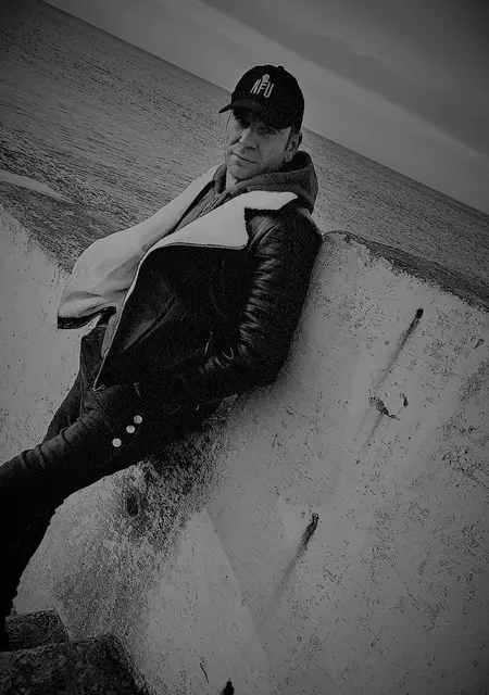 Я Sevas, 40, из Севастополя, ищу знакомства без обязательств