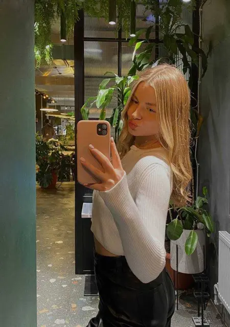 Я Юлия, 22, знакомлюсь для вирта в Краснодаре