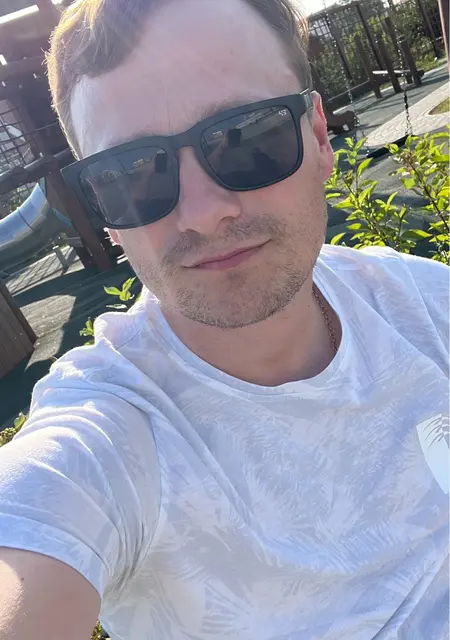 Я Алексей, 34, знакомлюсь на одну ночь в Крымске