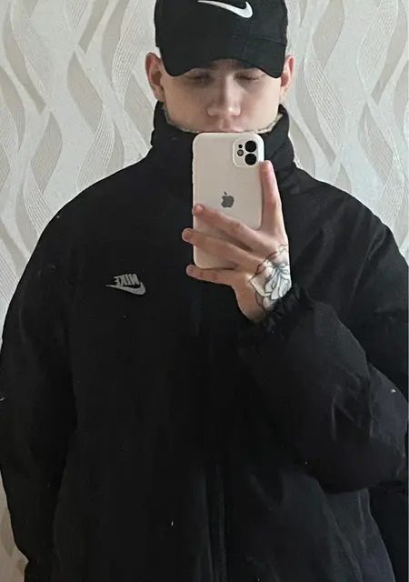 Я Alexsey, 19, знакомлюсь на одну ночь в Рыбинске