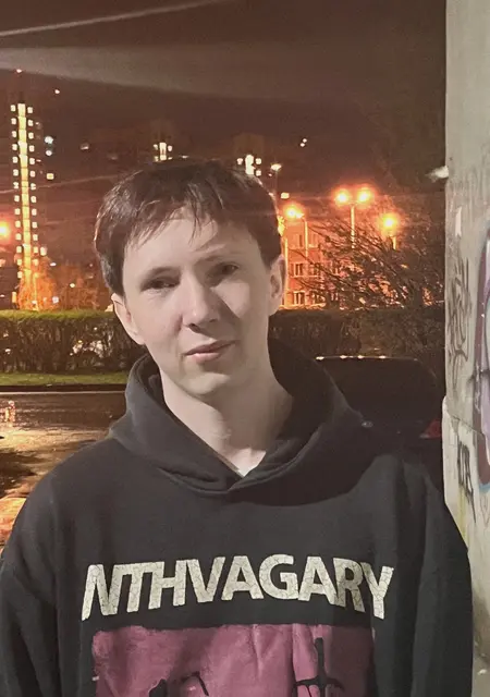 Я Роман, 20, знакомлюсь без обязательств в Иванове