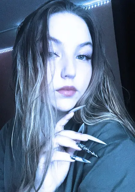 Я Кристина, 18, знакомлюсь для дружбы в Челябинске