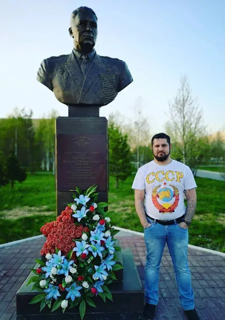 Я Александр, 39, из Ноябрьска, ищу знакомство для приятного времяпровождения