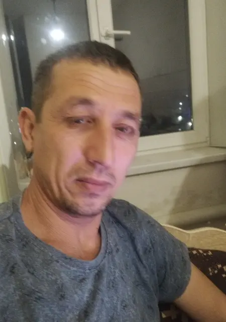 Я Анвар, 40, знакомлюсь без обязательств в Рязани