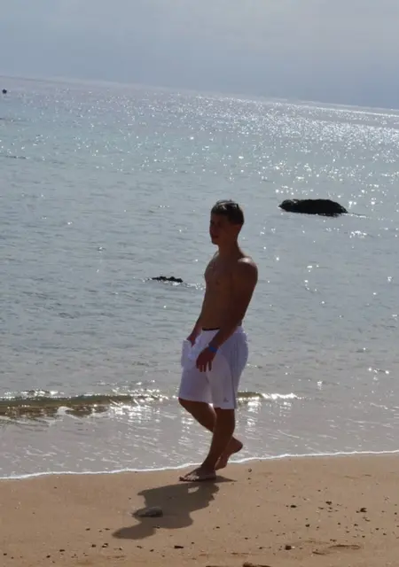 Я Павел, 34, из Салехарда, ищу знакомства на одну ночь