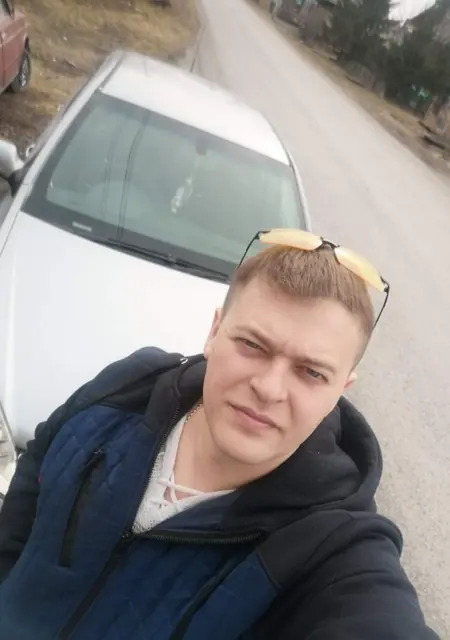 Я Тема, 31, из Ачинска, ищу знакомство для постоянных отношений