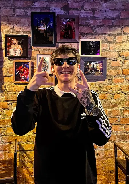 Mao из Курска, мне 29, познакомлюсь для постоянных отношений