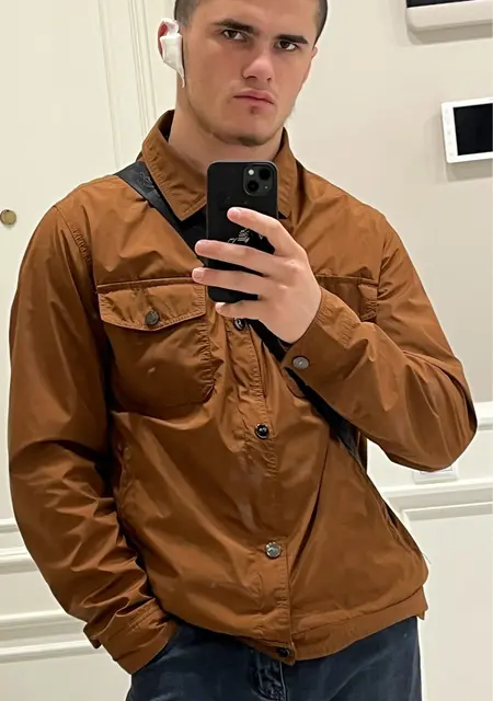 Я Рамазан, 18, знакомлюсь для постоянных отношений в Махачкале