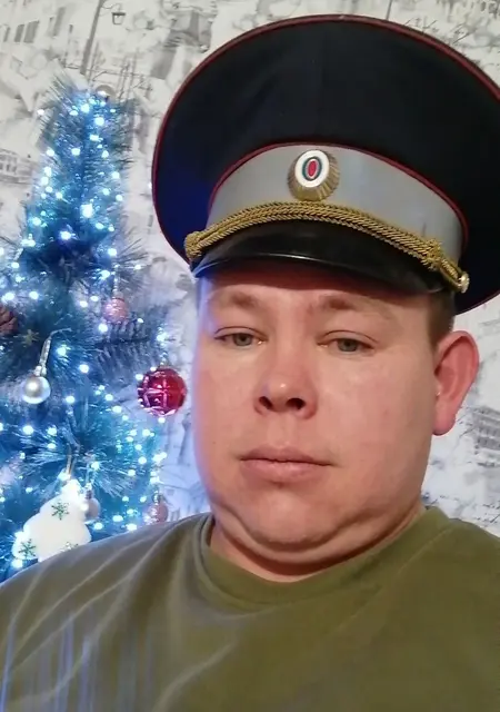 Я Александр, 39, знакомлюсь для приятного времяпровождения в Гатчине