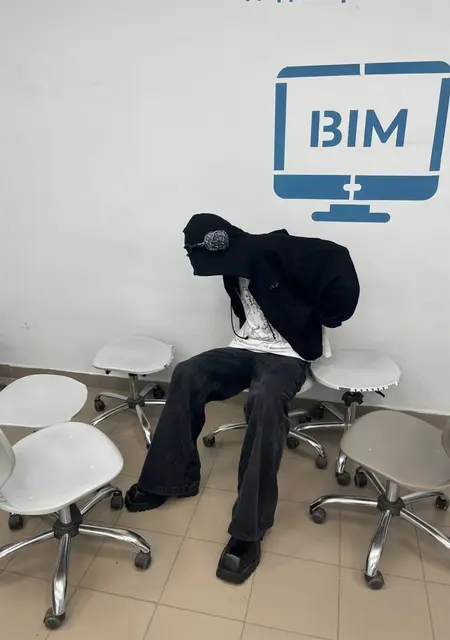 Я Тема, 20, из Вологды, ищу знакомство для постоянных отношений