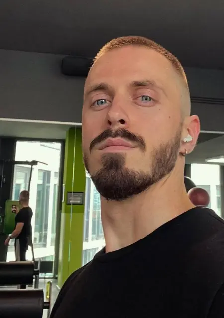 Я Максим, 40, из Воркуты, ищу знакомства без обязательств