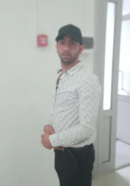 Я Василий, 27, знакомлюсь на одну ночь в Брянске