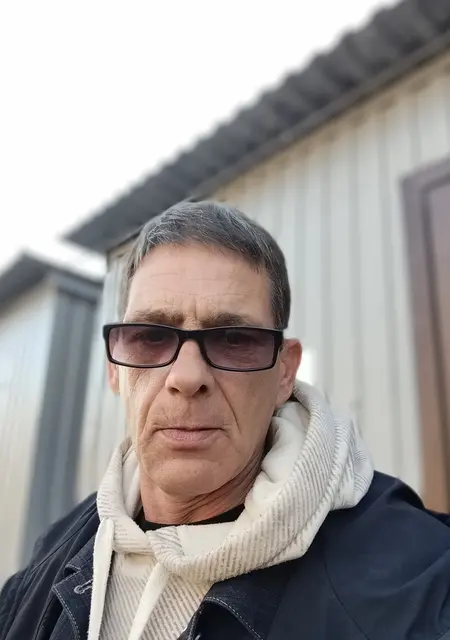 Данила из Новосибирска, ищу на сайте приятное времяпровождение