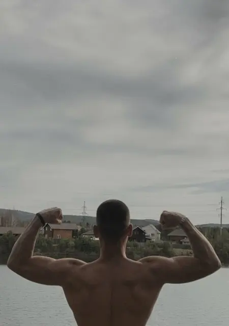 Я Dmitry, 19, из Ангарска, ищу знакомство для открытые отношения