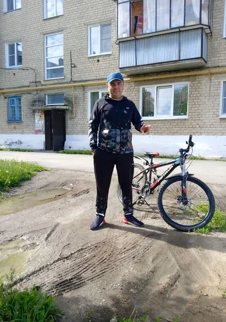 Я Алексей Антропов, 45, знакомлюсь для общения в Челябинске