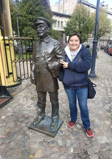 Я Динара, 43, из Санкт-Петербурга, ищу знакомство для постоянных отношений