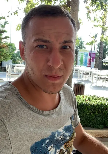 Я Безумный, 30, из Рязани, ищу знакомства без обязательств