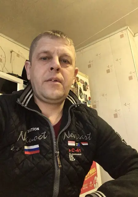 Илья из Прокопьевска, ищу на сайте знакомства без обязательств