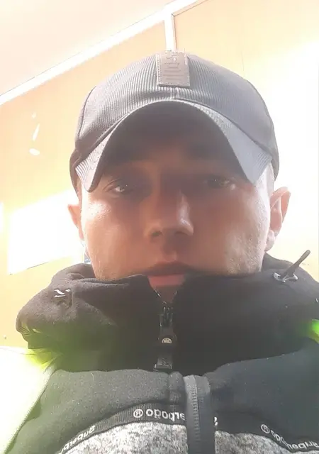 Павел из Костромы, мне 29, познакомлюсь без обязательств