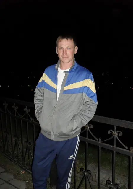 Василий из Нефтеюганска, мне 45, познакомлюсь для дружбы