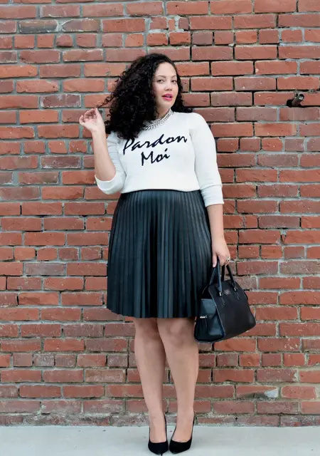 Я Марина, 31, из Сургута, ищу знакомство для постоянных отношений