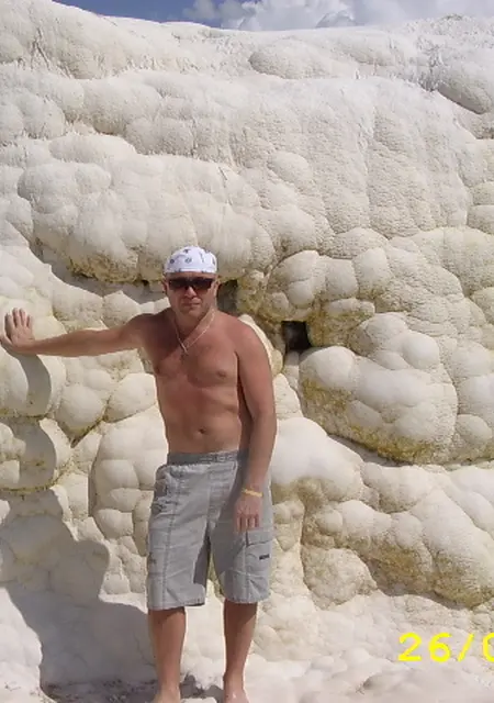 Я Вячеслав, 44, из Ухты, ищу знакомство для приятного времяпровождения