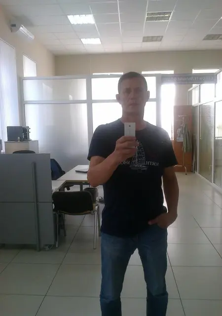 Алексей из Иванова, мне 49, познакомлюсь на одну ночь