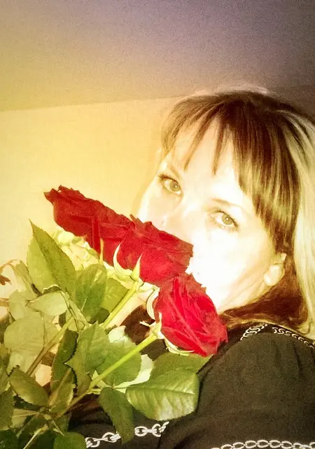 Elena из Хабаровска, мне 46, познакомлюсь на одну ночь