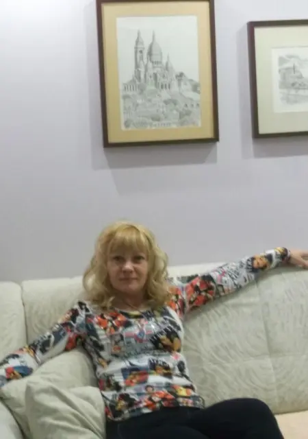 Лана из Сочи, мне 39, познакомлюсь для приятного времяпровождения