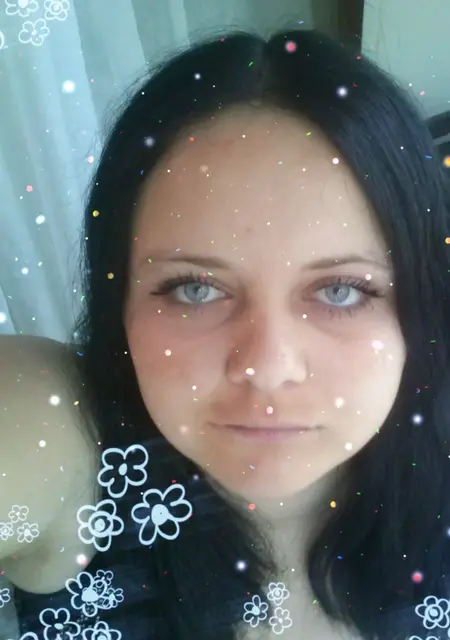 Евгения из Омска, мне 34, познакомлюсь на одну ночь