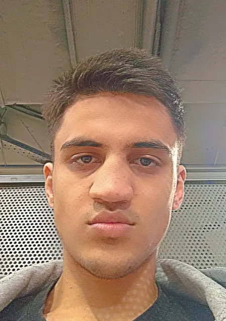 Я Эмомчик, 21, знакомлюсь без обязательств в Екатеринбурге