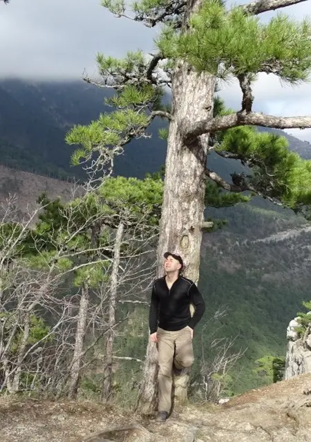 Я Александр, 45, из Ялты, ищу знакомство для постоянных отношений