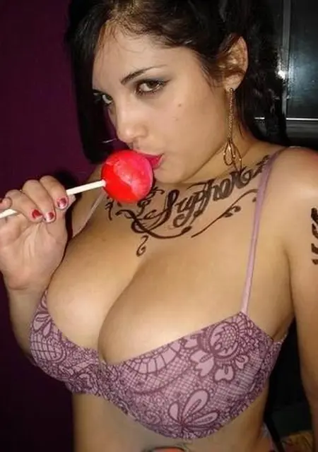 Я Надя, 33, из Рязани, ищу знакомство для приятного времяпровождения