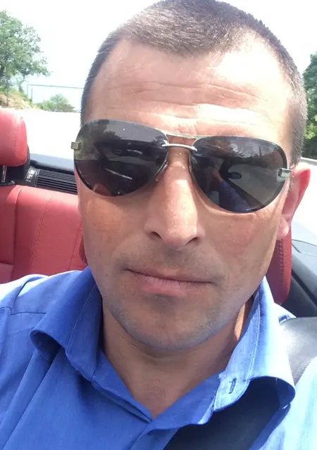 Я Виталий, 44, знакомлюсь без обязательств в Ялте